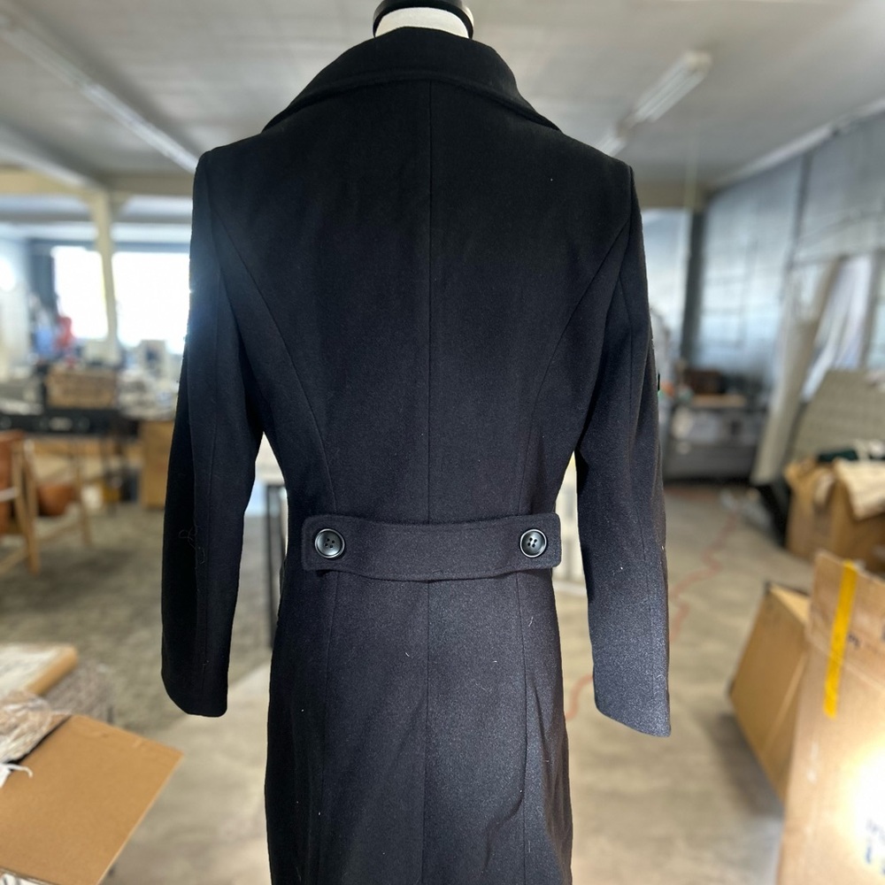 Coat - Picture 3 of 3